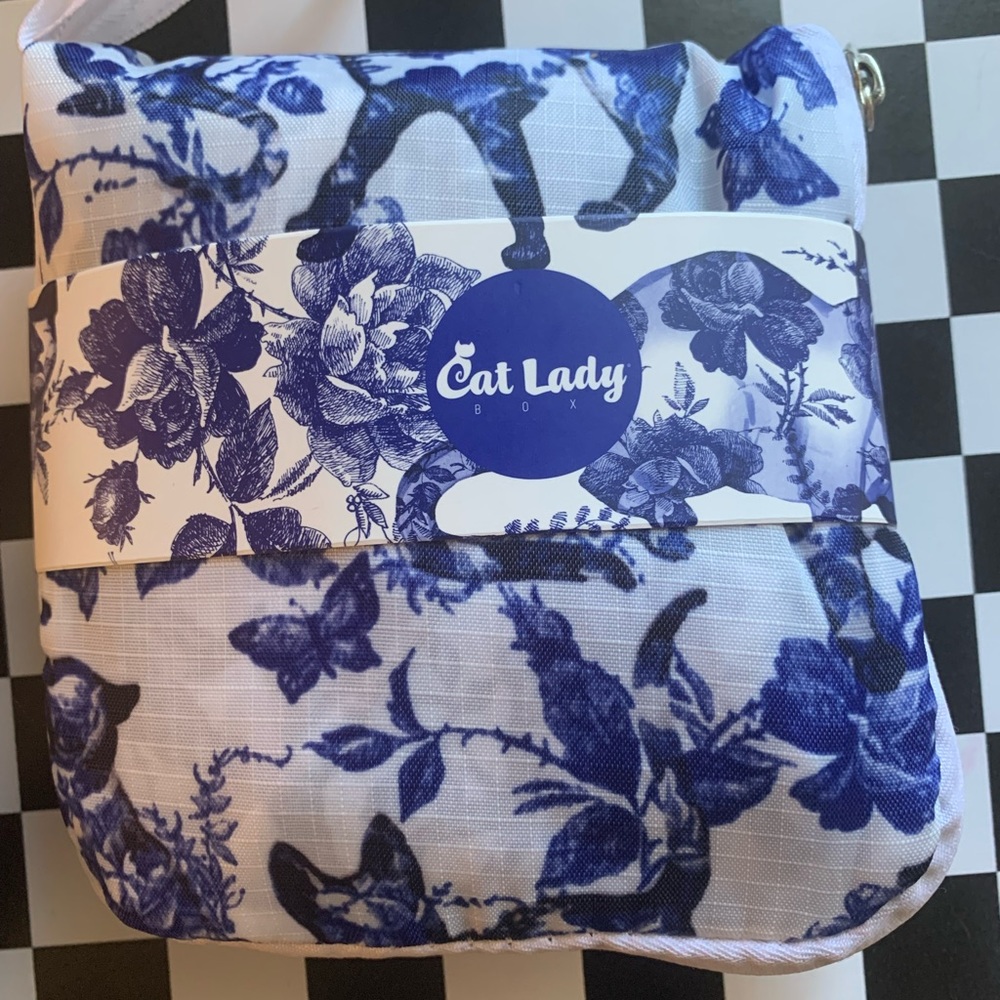 NWT Backpack with Cat Pattern - Picture 2 of 3